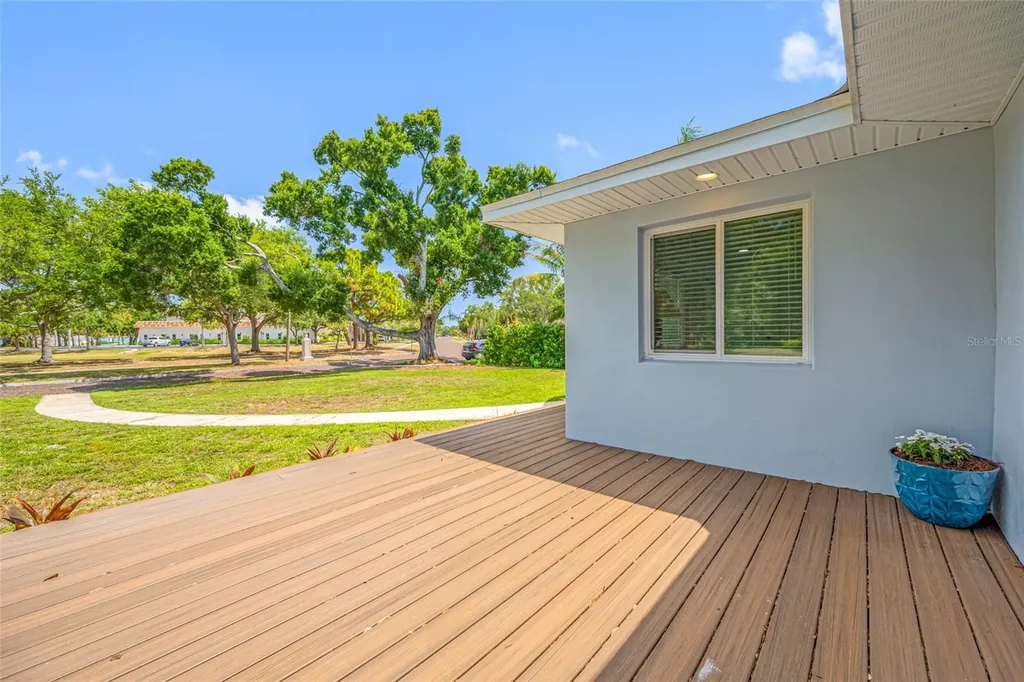 380 Villagrande Avenue S St Petersburg FL 33707