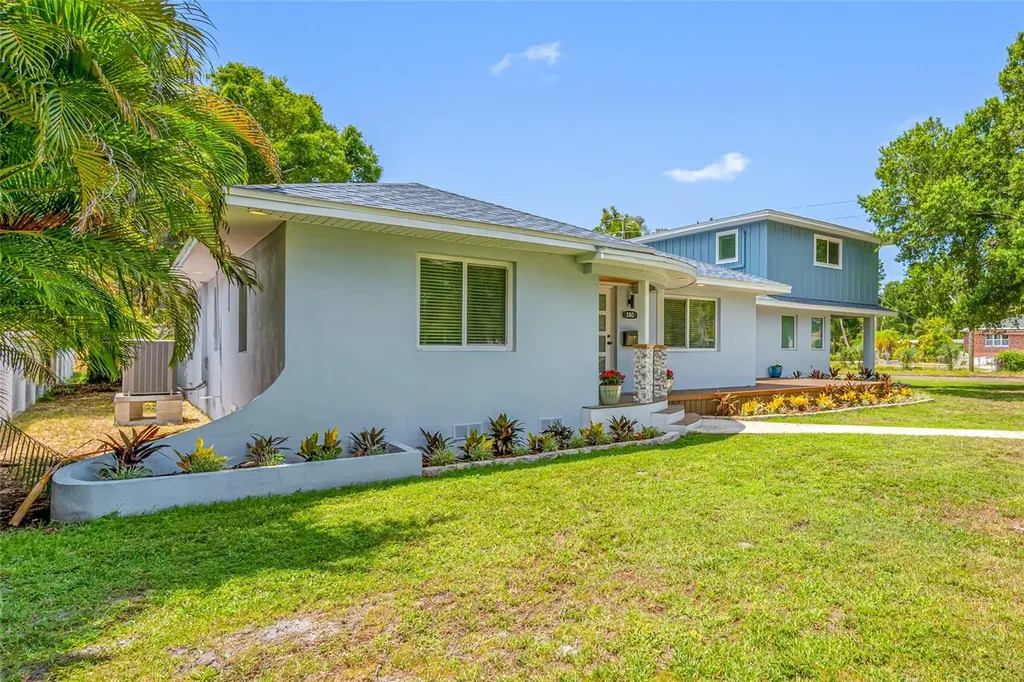 380 Villagrande Avenue S St Petersburg FL 33707