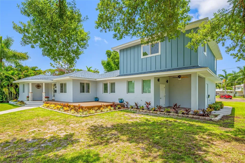 380 Villagrande Avenue S St Petersburg FL 33707