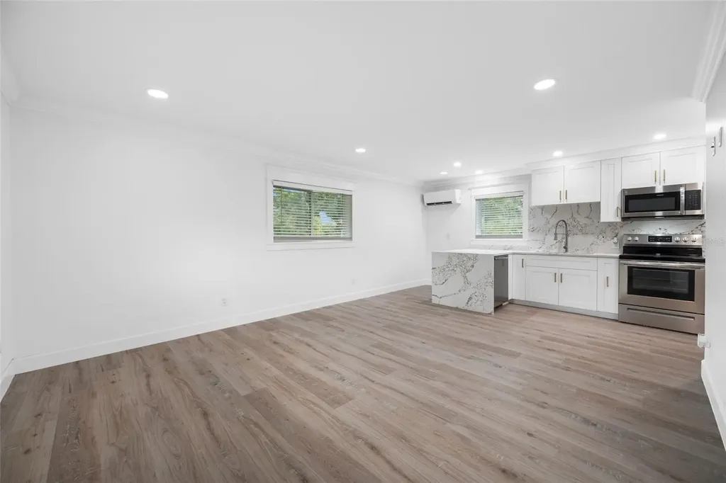 380 Villagrande Avenue S St Petersburg FL 33707
