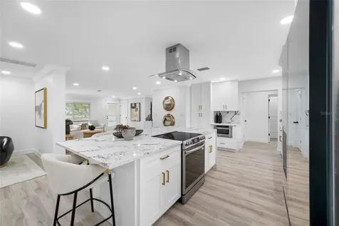 380 Villagrande Avenue S St Petersburg FL 33707