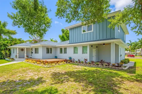 380 Villagrande Avenue S St Petersburg FL 33707
