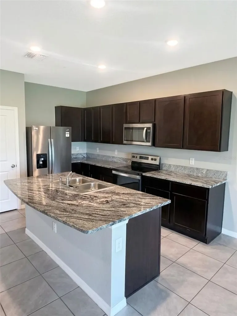 5254 Dragonfly Drive Wildwood FL 34785