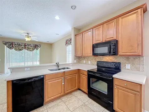 123 Preston Avenue Davenport FL 33837