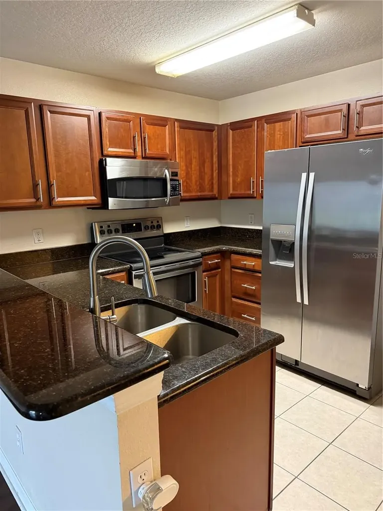 584 Cresting Oak Circle Orlando FL 32824