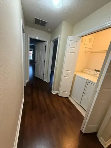 584 Cresting Oak Circle Orlando FL 32824