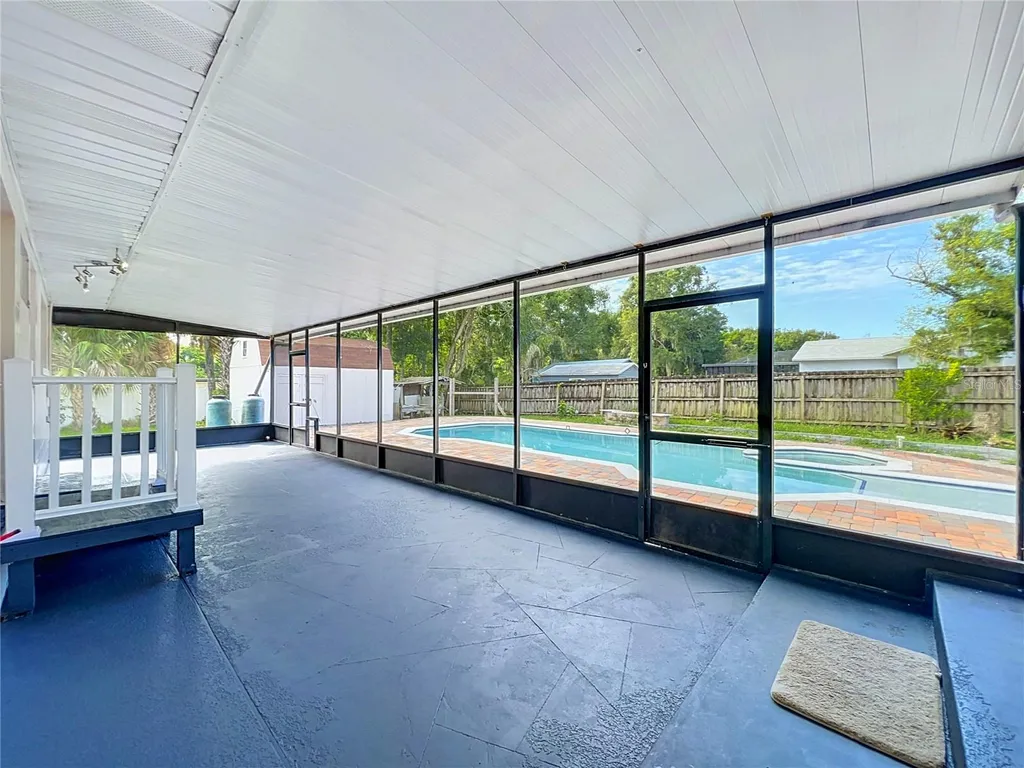 52 Clark Street Oviedo FL 32765
