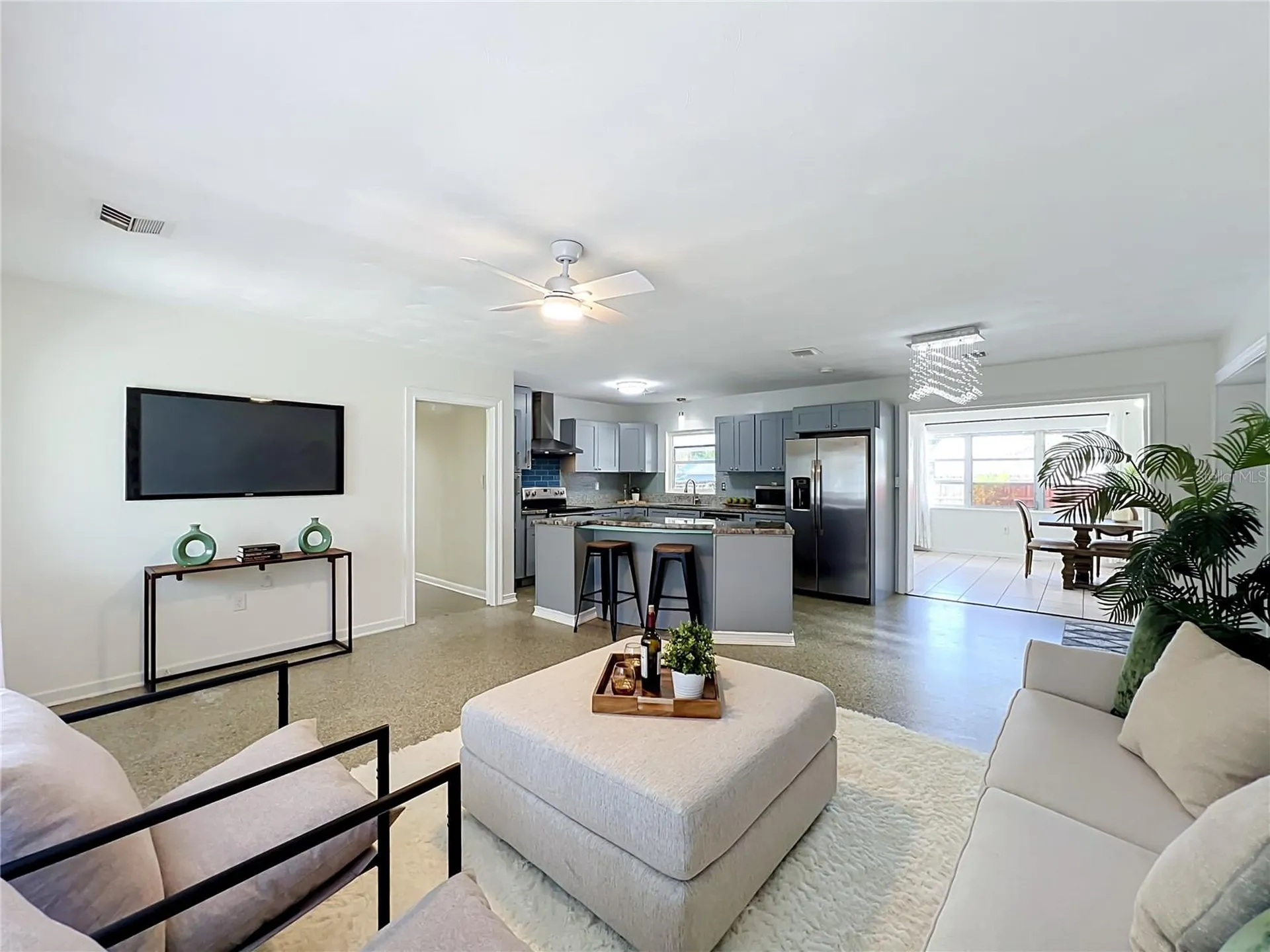 52 Clark Street Oviedo FL 32765