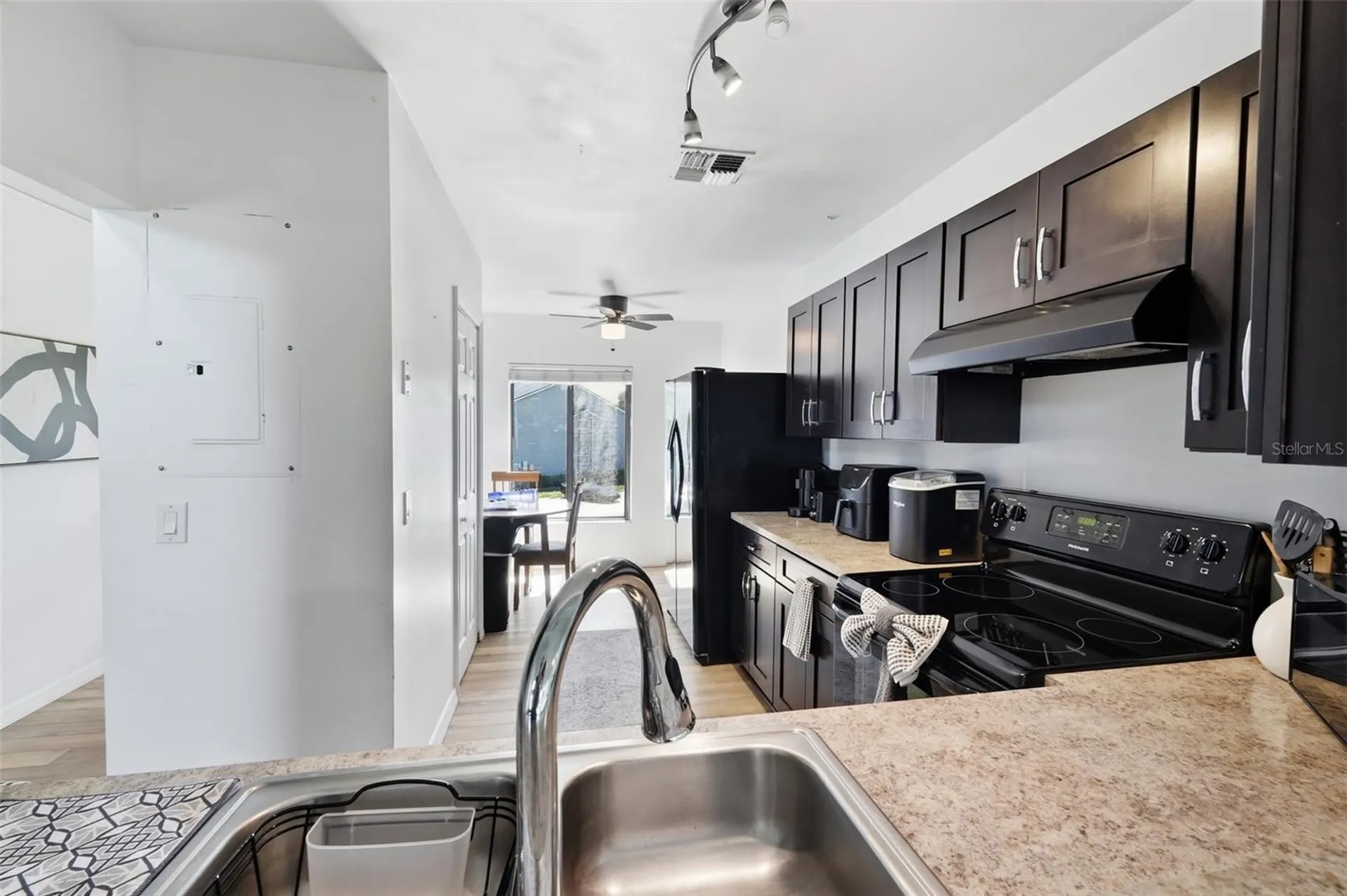 2216 Stonington Avenue Orlando FL 32817