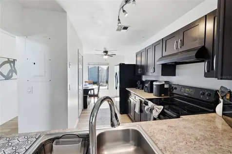 2216 Stonington Avenue Orlando FL 32817