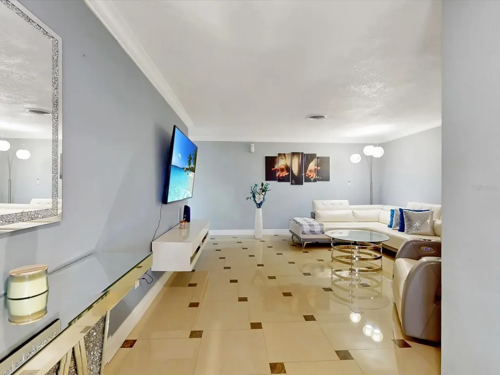 923 Keats Avenue Orlando FL 32809