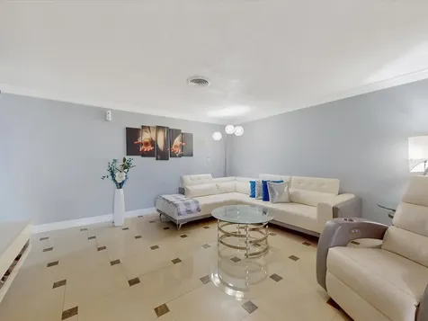 923 Keats Avenue Orlando FL 32809