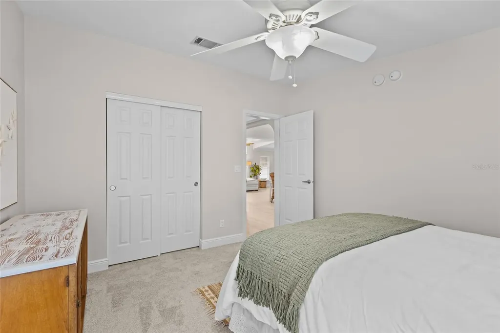 1710 Indiana Avenue Bradenton FL 34207