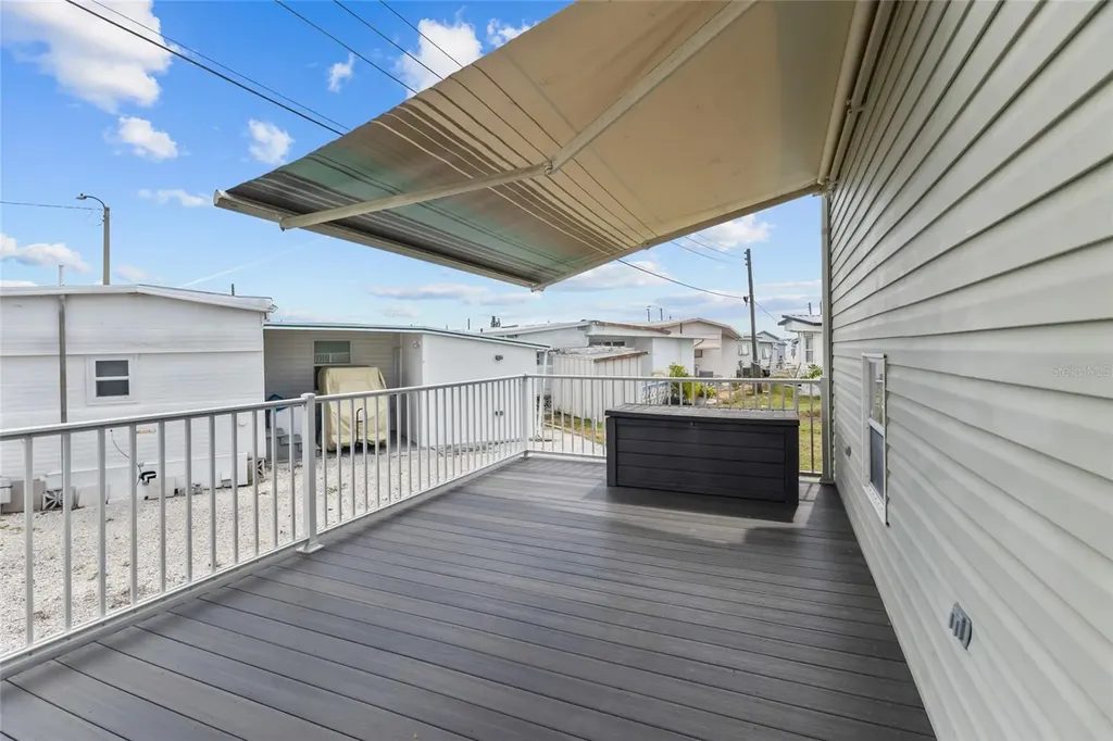 1710 Indiana Avenue Bradenton FL 34207