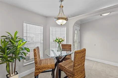 1710 Indiana Avenue Bradenton FL 34207