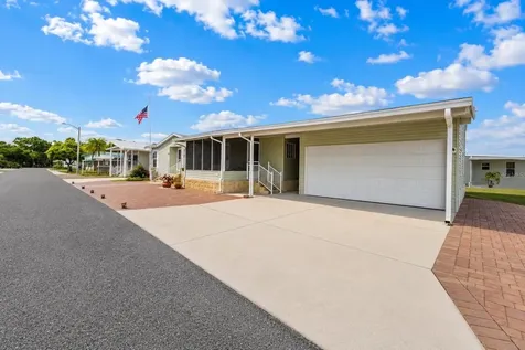 1710 Indiana Avenue Bradenton FL 34207