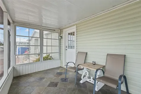 1710 Indiana Avenue Bradenton FL 34207