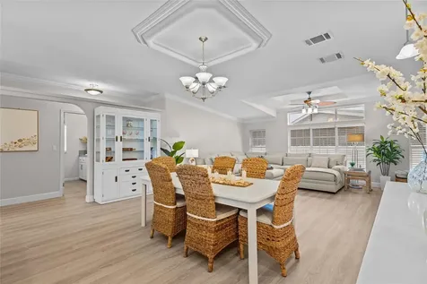 1710 Indiana Avenue Bradenton FL 34207