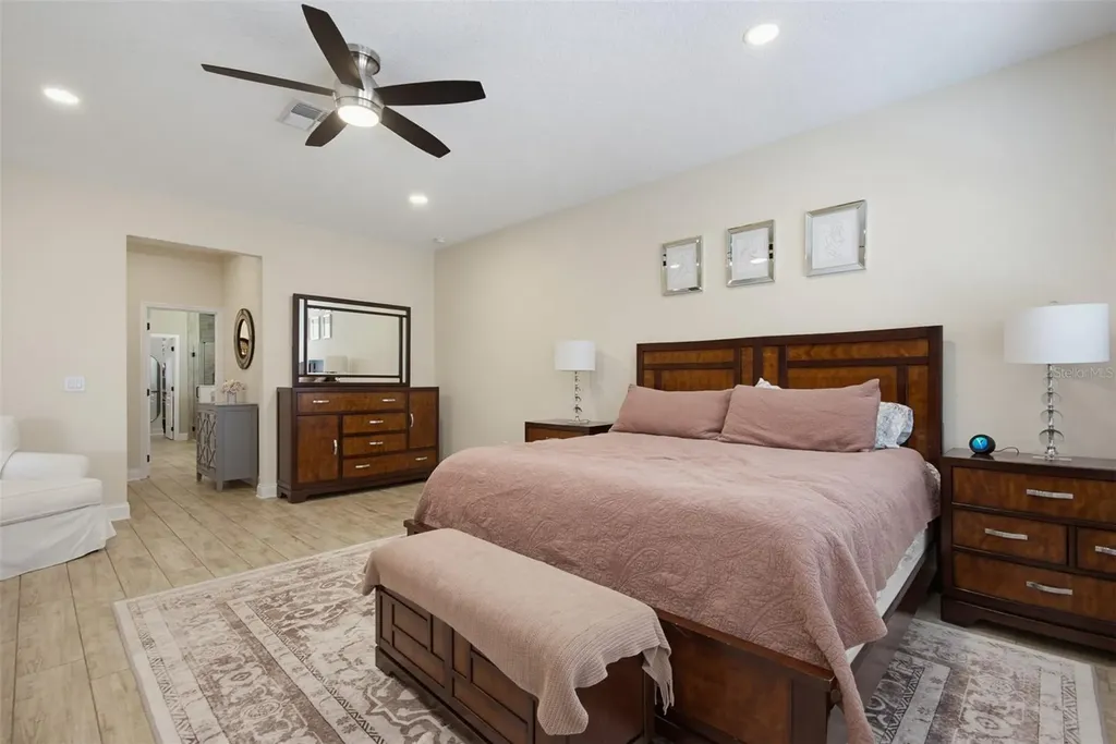 143 Rosa Bella View Debary FL 32713