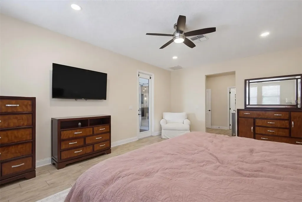 143 Rosa Bella View Debary FL 32713