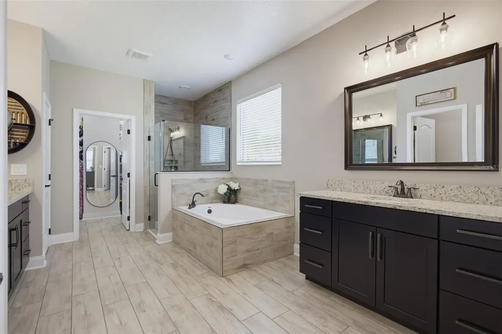 143 Rosa Bella View Debary FL 32713