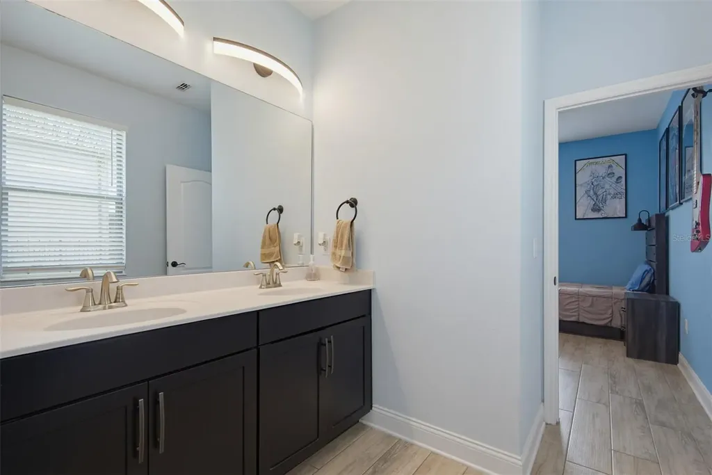 143 Rosa Bella View Debary FL 32713