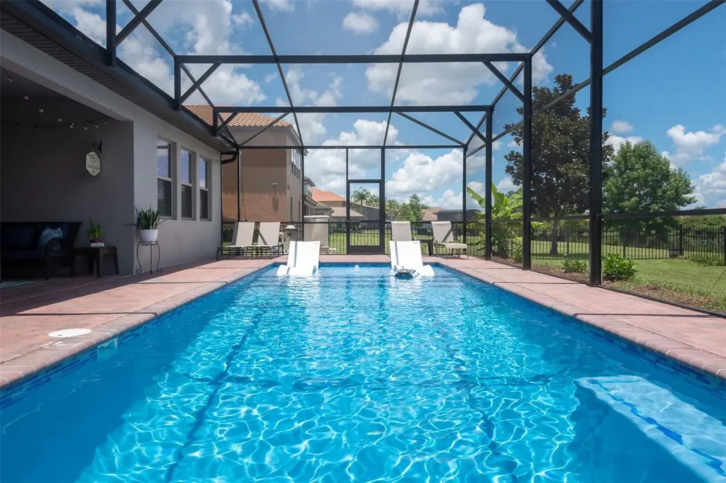 143 Rosa Bella View Debary FL 32713