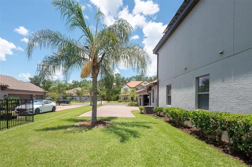 143 Rosa Bella View Debary FL 32713