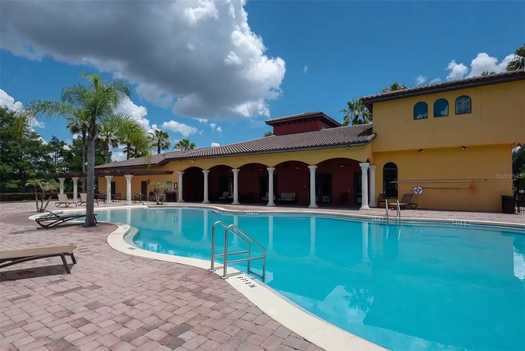 143 Rosa Bella View Debary FL 32713