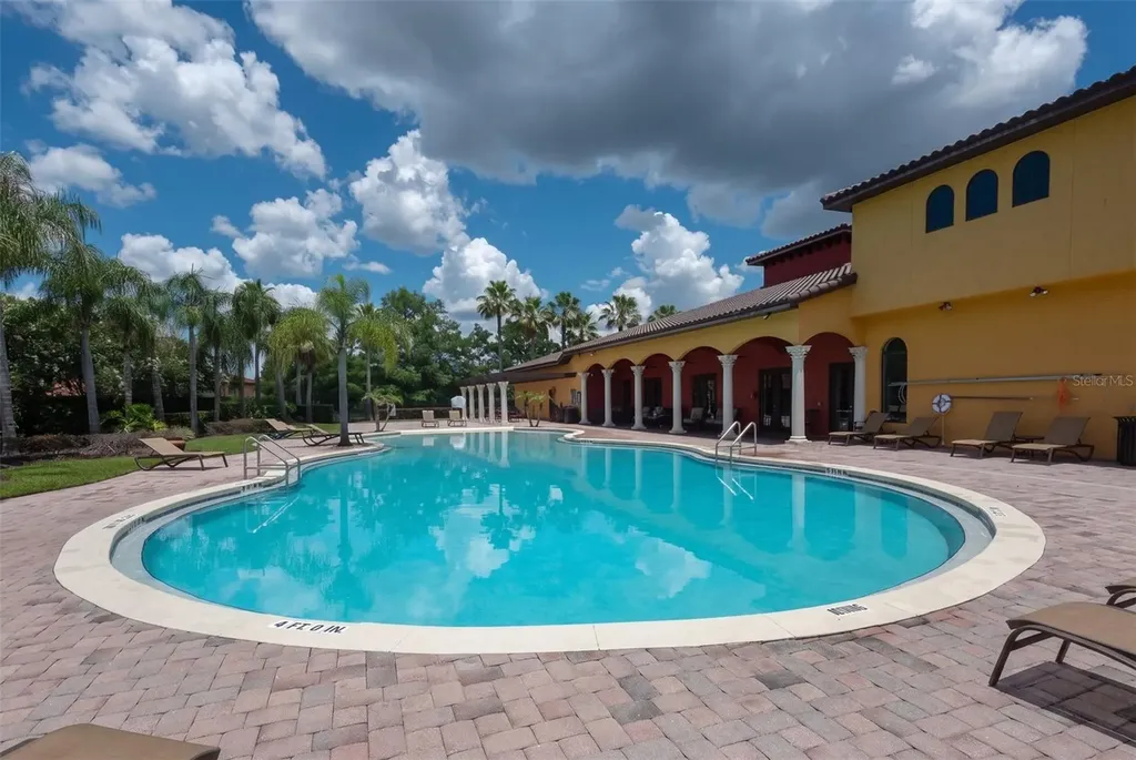 143 Rosa Bella View Debary FL 32713
