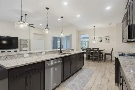 143 Rosa Bella View Debary FL 32713