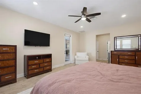143 Rosa Bella View Debary FL 32713