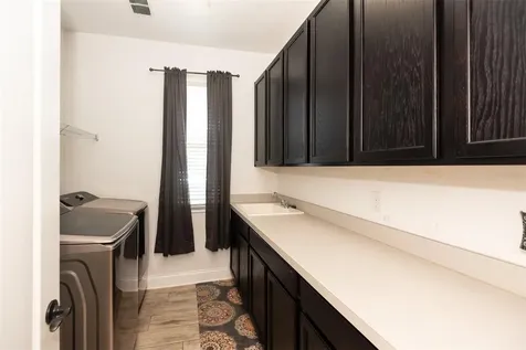 143 Rosa Bella View Debary FL 32713