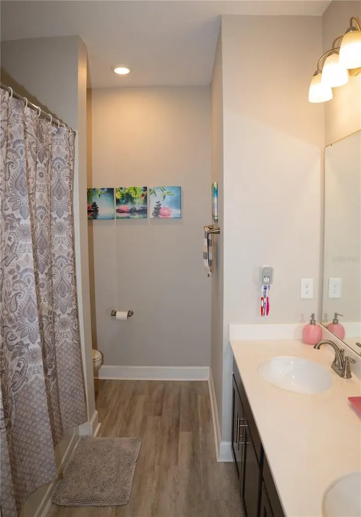 1932 Chickasaw Boulevard Davenport FL 33837