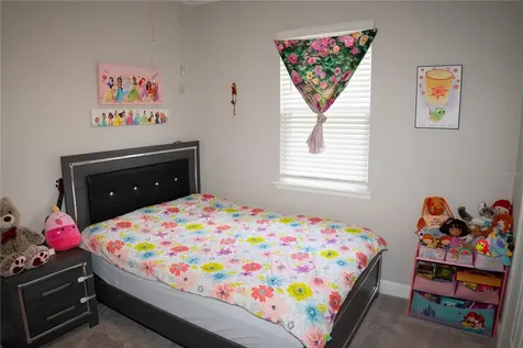 1932 Chickasaw Boulevard Davenport FL 33837