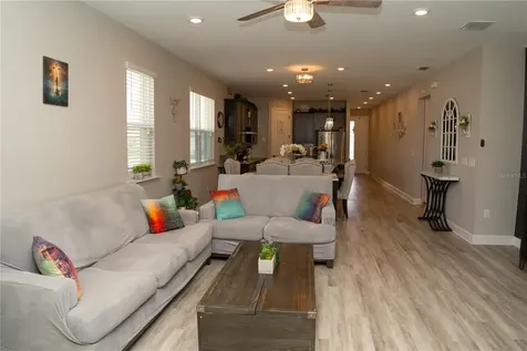 1932 Chickasaw Boulevard Davenport FL 33837