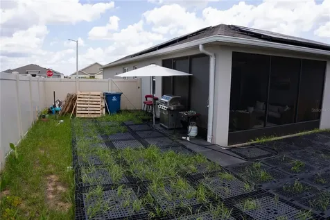 1932 Chickasaw Boulevard Davenport FL 33837