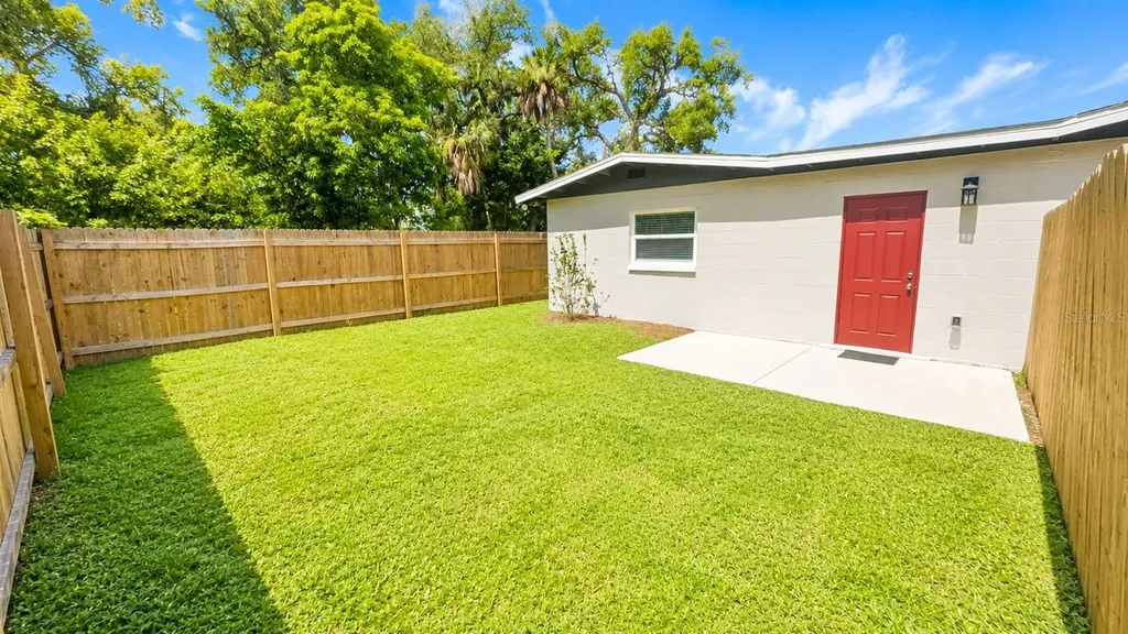 2728 Goodrich Avenue Sarasota FL 34234