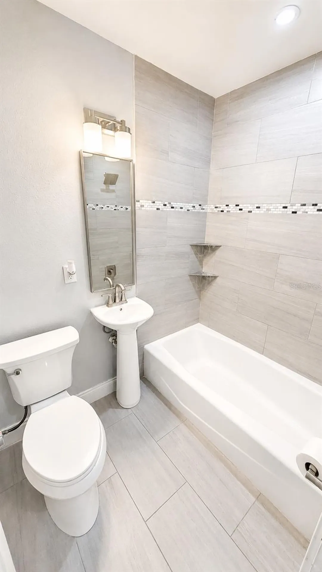 2728 Goodrich Avenue Sarasota FL 34234