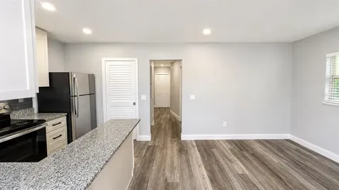 2728 Goodrich Avenue Sarasota FL 34234