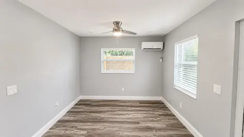 2728 Goodrich Avenue Sarasota FL 34234