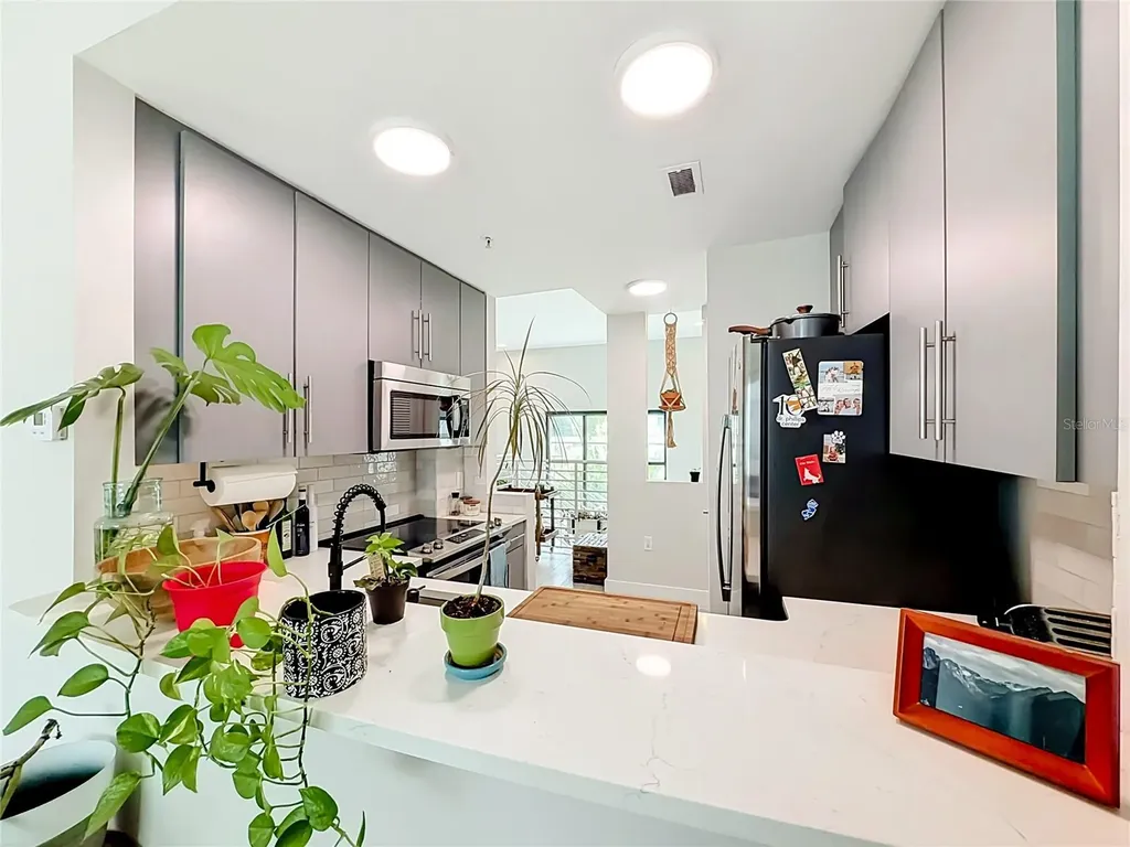 465 E South Street Orlando FL 32801