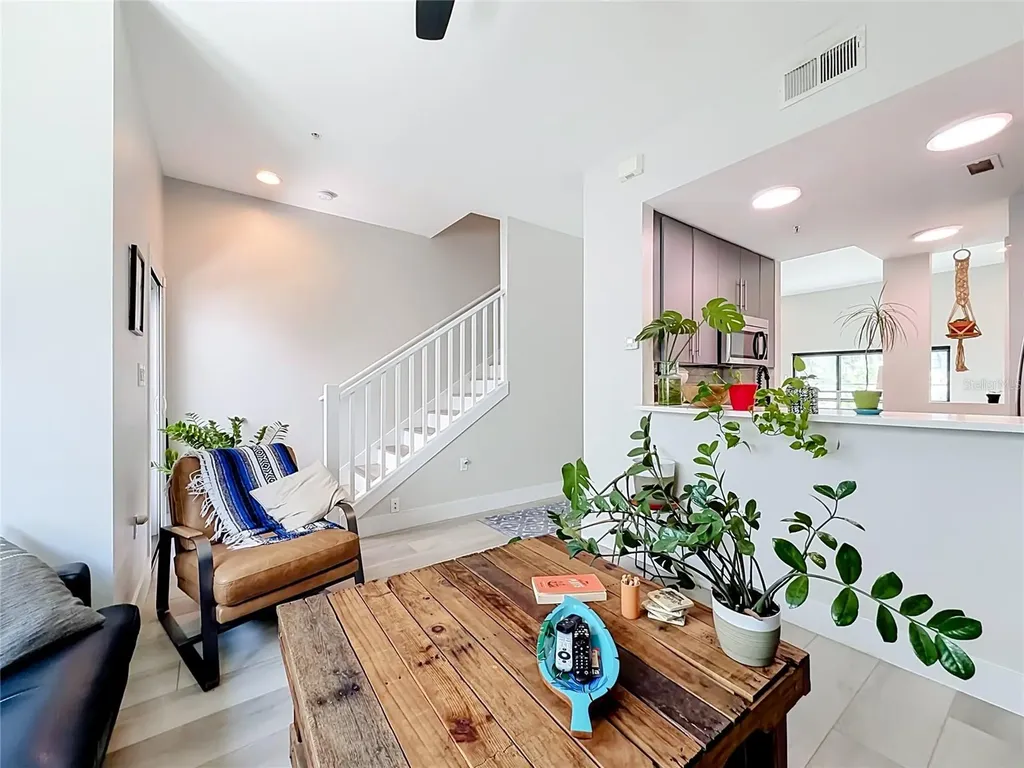 465 E South Street Orlando FL 32801