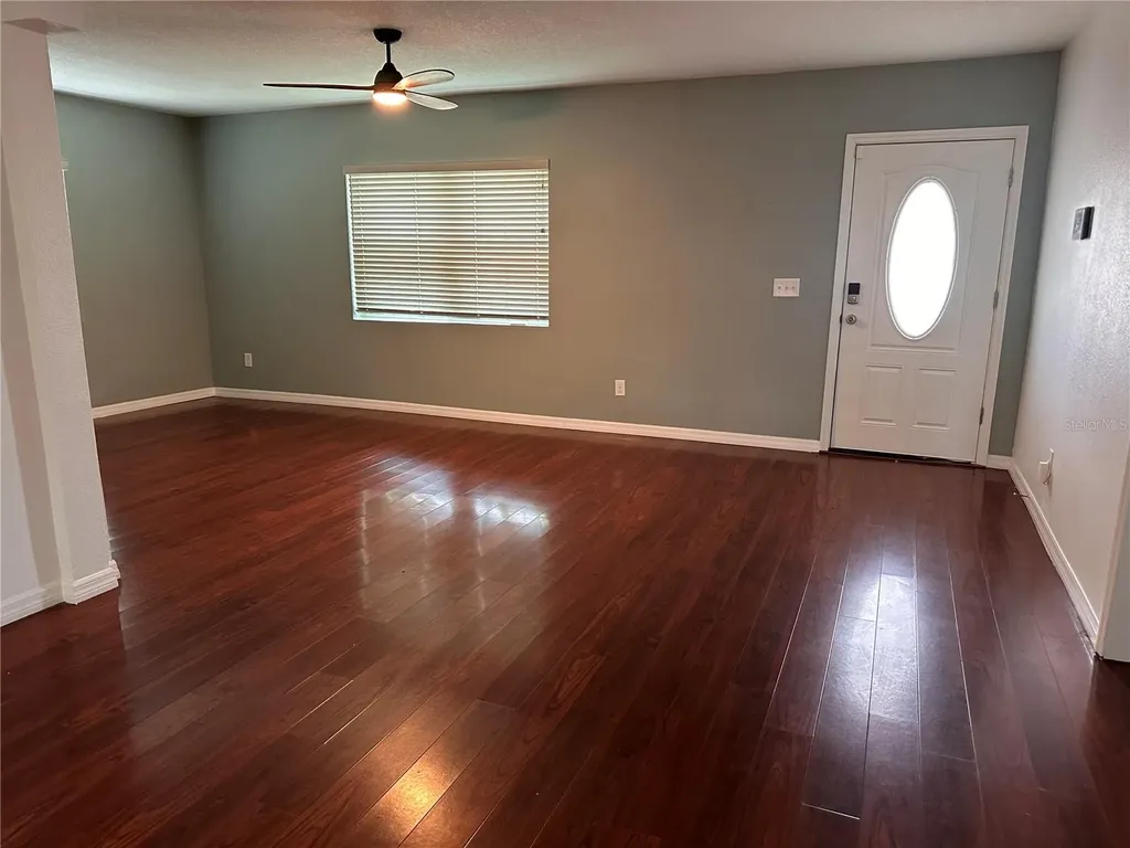 809 W Hiawatha Street Tampa FL 33604