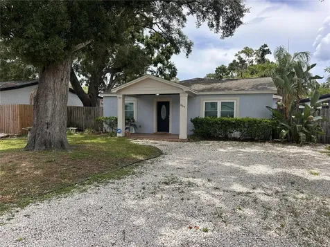 809 W Hiawatha Street Tampa FL 33604