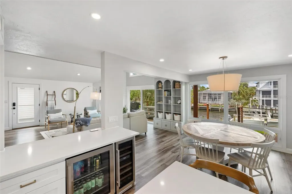 5121 Oxford Drive Sarasota FL 34242