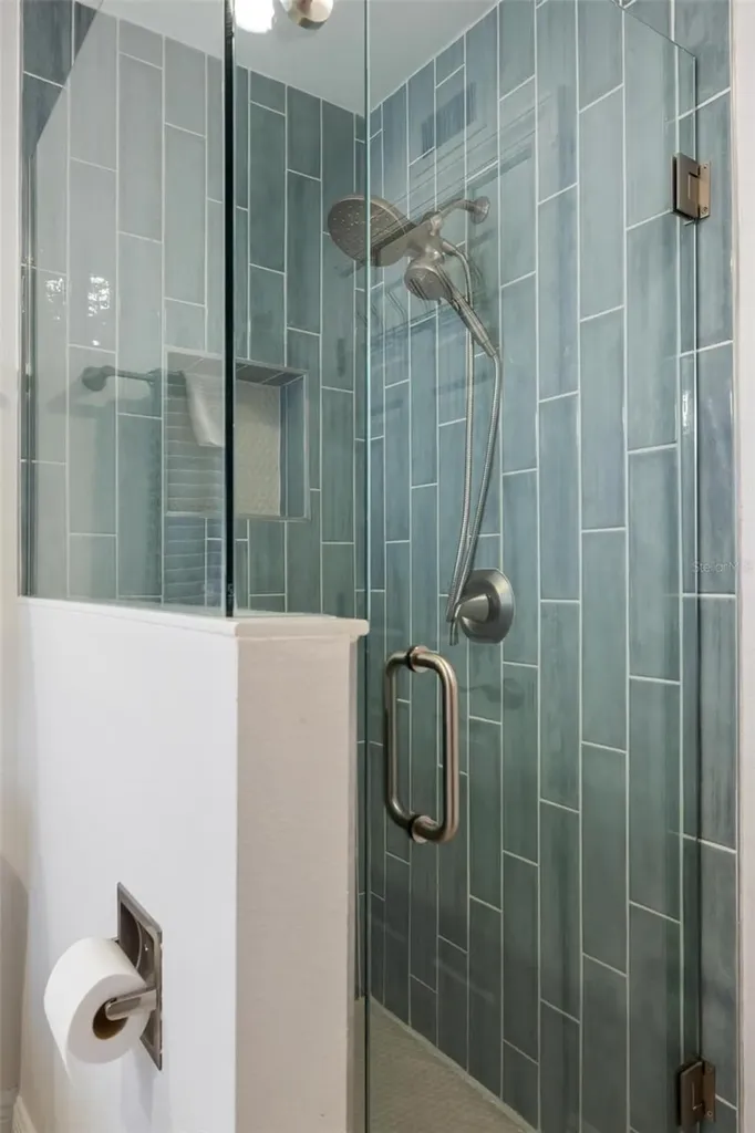 5121 Oxford Drive Sarasota FL 34242