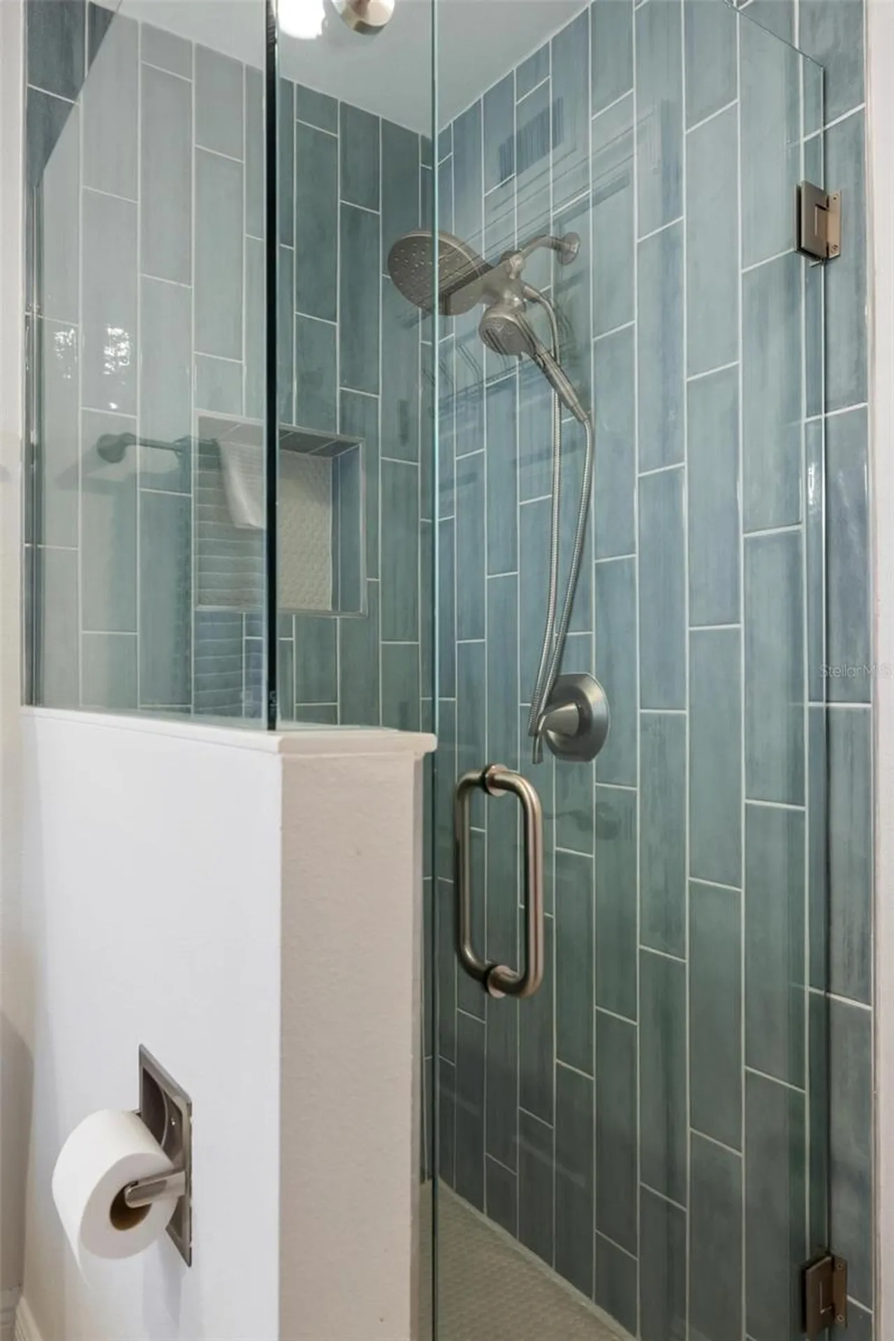 5121 Oxford Drive Sarasota FL 34242