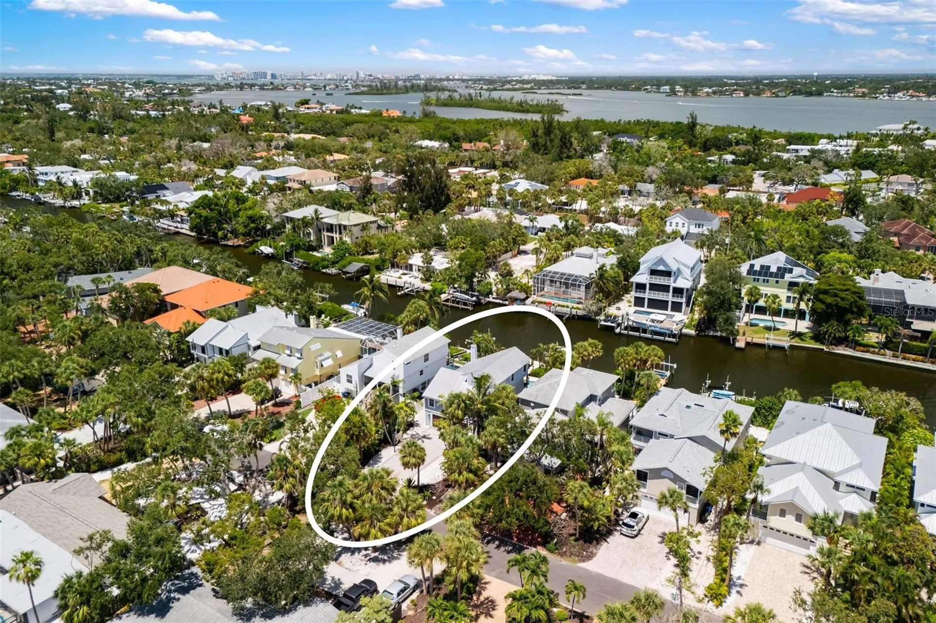 5121 Oxford Drive Sarasota FL 34242