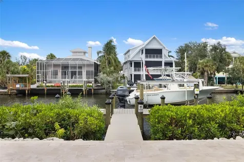 5121 Oxford Drive Sarasota FL 34242